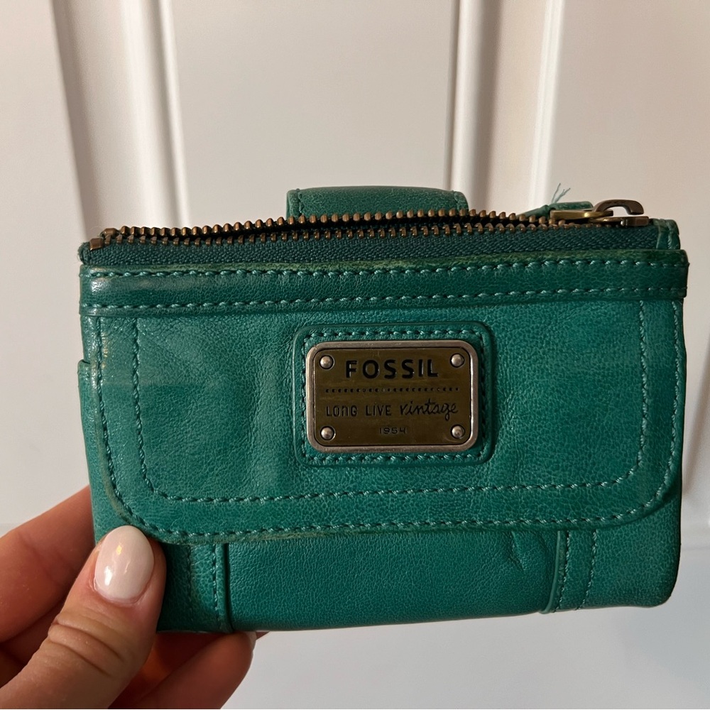 Fossil wallet